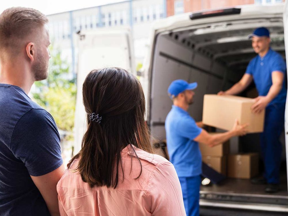 Urgent courier service in london