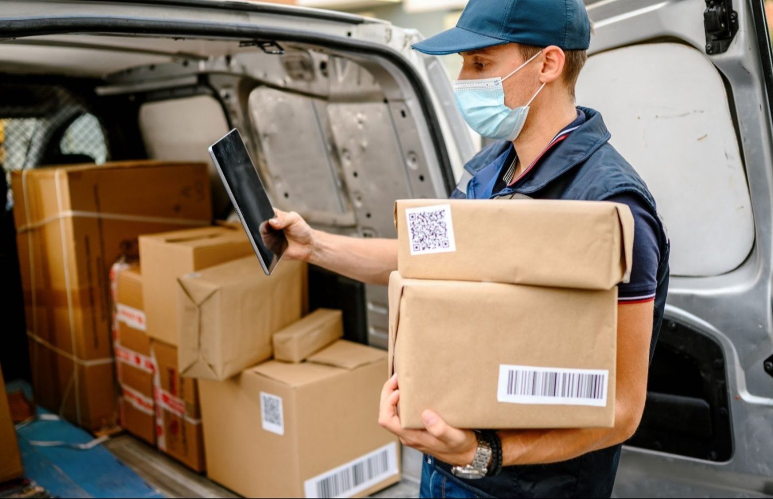 Emergency same day courier london